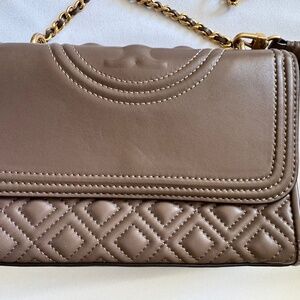 Tory Burch Leather crossbody bag